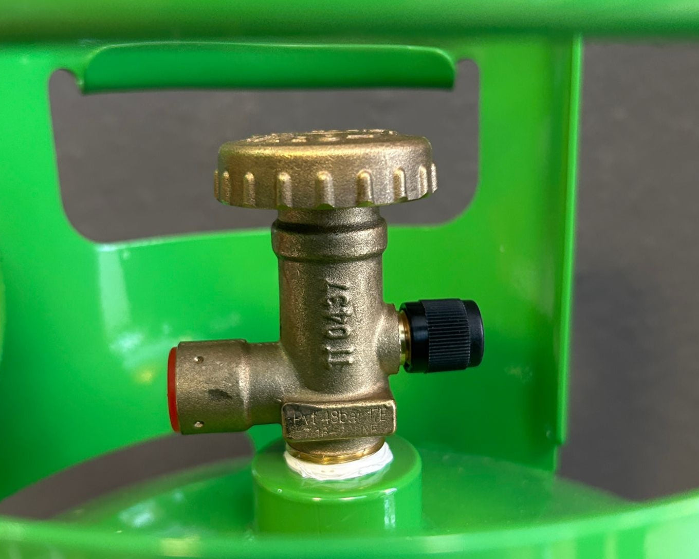 R448A Klimagas Kältemittel Füllgewicht 10 Kg Aufladbarem Zylinder 1/4 Anschluss